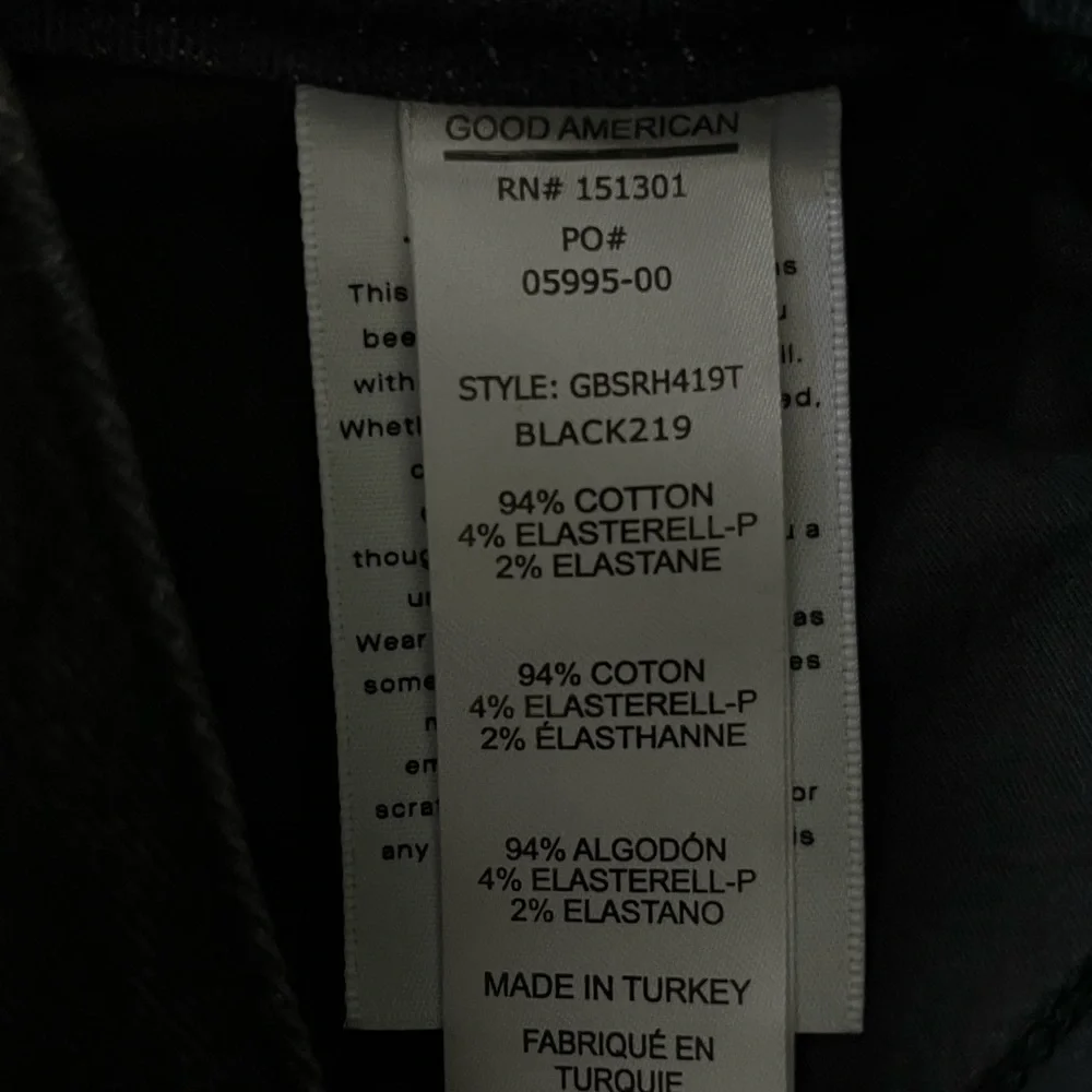 Good American Good Raw Hem Bermuda size 24 - Picture 7 of 8